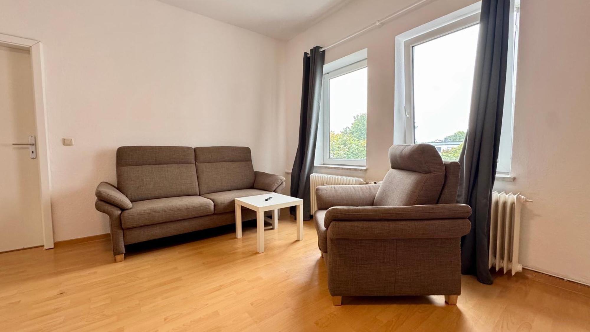 Apartments Im Herzen Von Neumuenster Innenstadt & Hbf Fusslaeufig, Mit Privatparkplatz Esterno foto