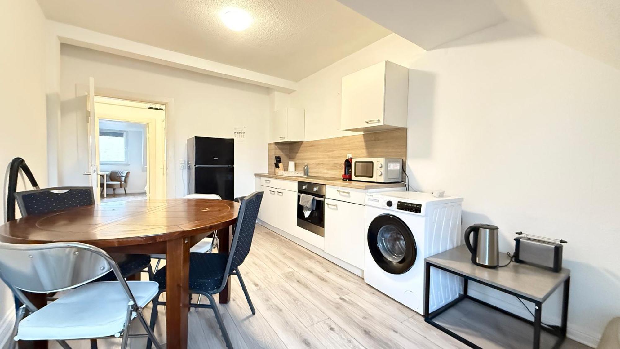 Apartments Im Herzen Von Neumuenster Innenstadt & Hbf Fusslaeufig, Mit Privatparkplatz Esterno foto