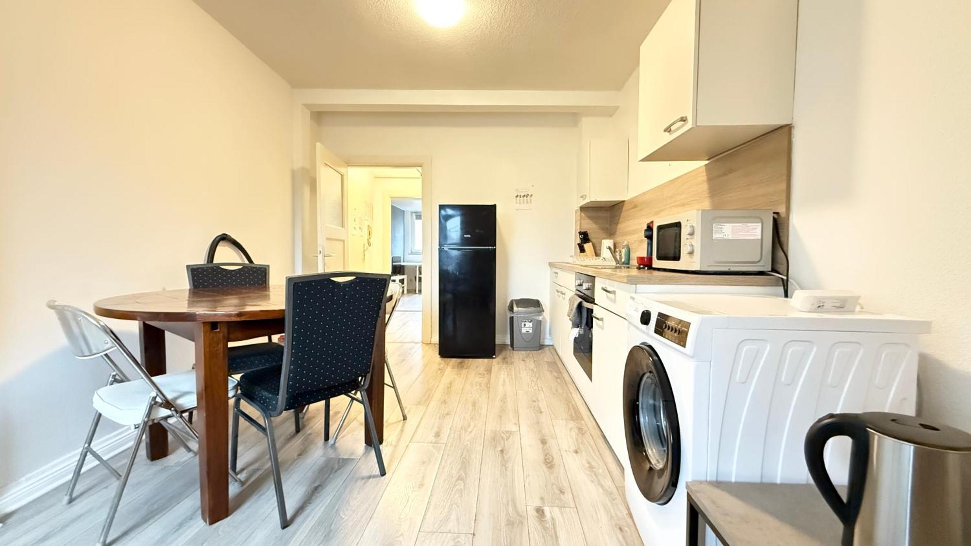 Apartments Im Herzen Von Neumuenster Innenstadt & Hbf Fusslaeufig, Mit Privatparkplatz Esterno foto