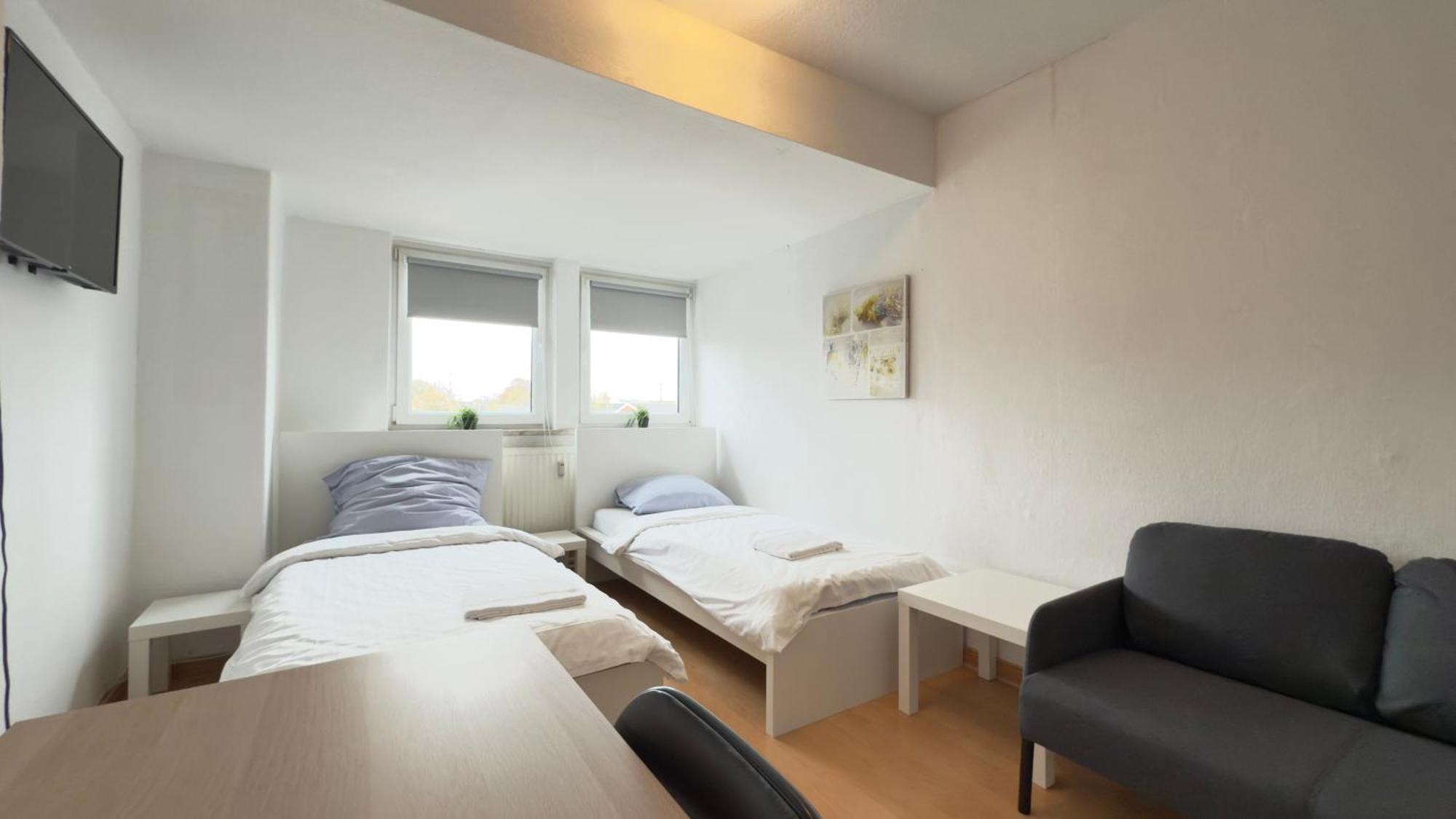 Apartments Im Herzen Von Neumuenster Innenstadt & Hbf Fusslaeufig, Mit Privatparkplatz Esterno foto